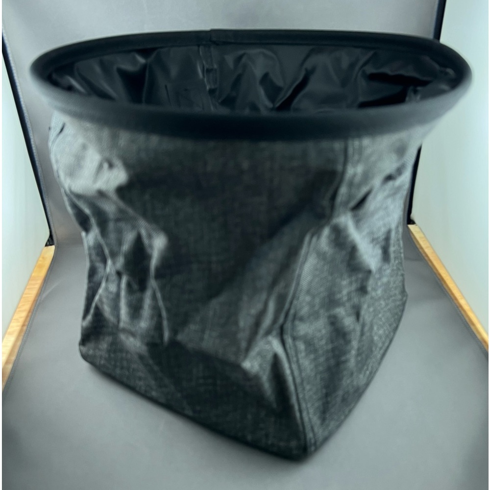 New w/o tags Thirty-one mini bin in gray crosshatch